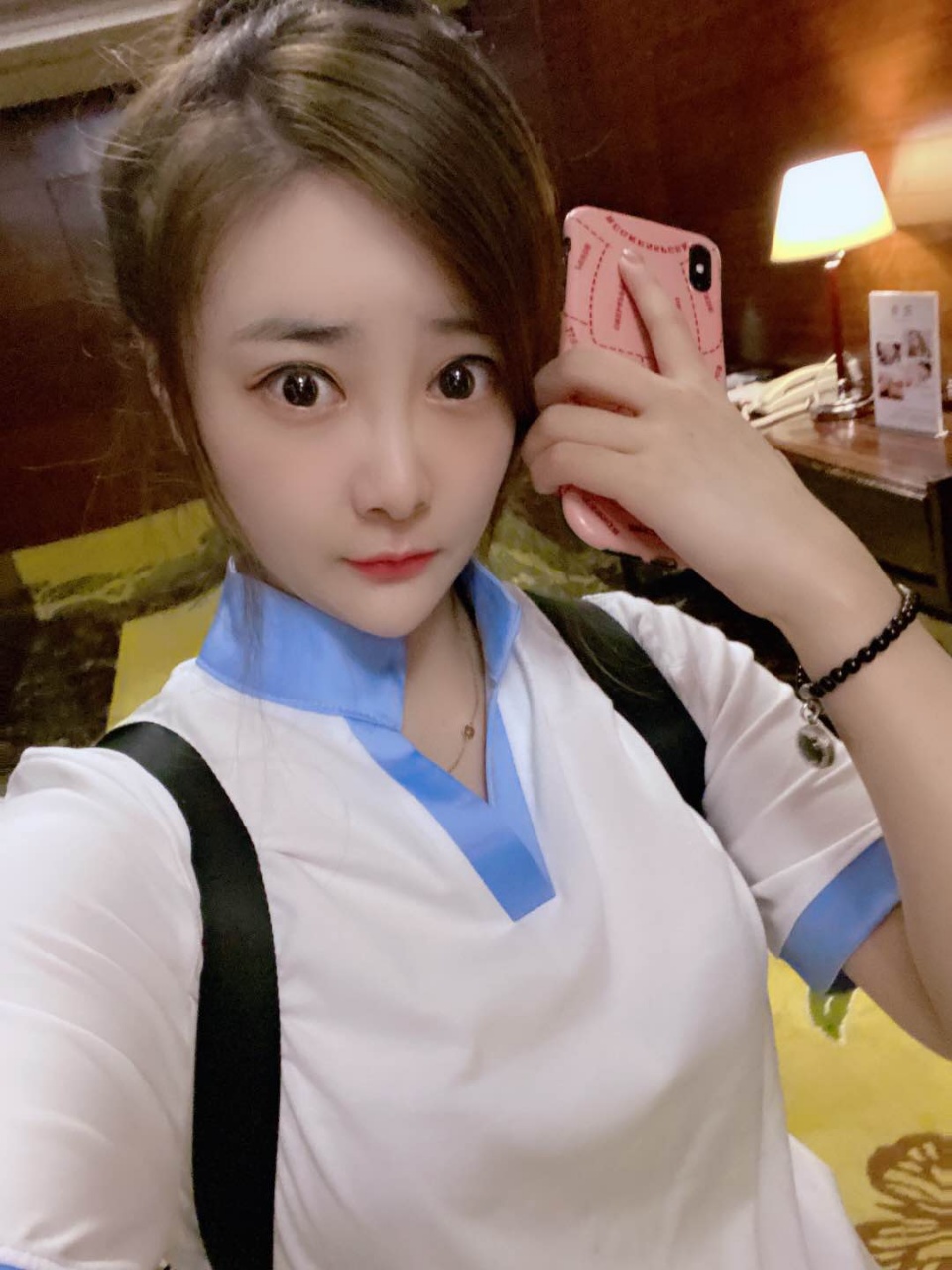 带朋友去奉化区足道商务会所,奢华体验就来都是颜控